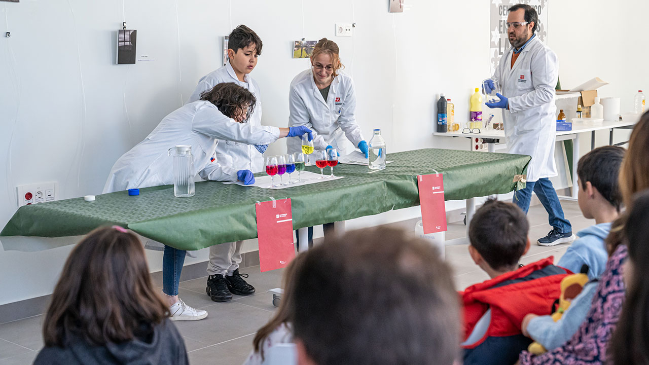 Taller 'La química se mueve', Alcanadre